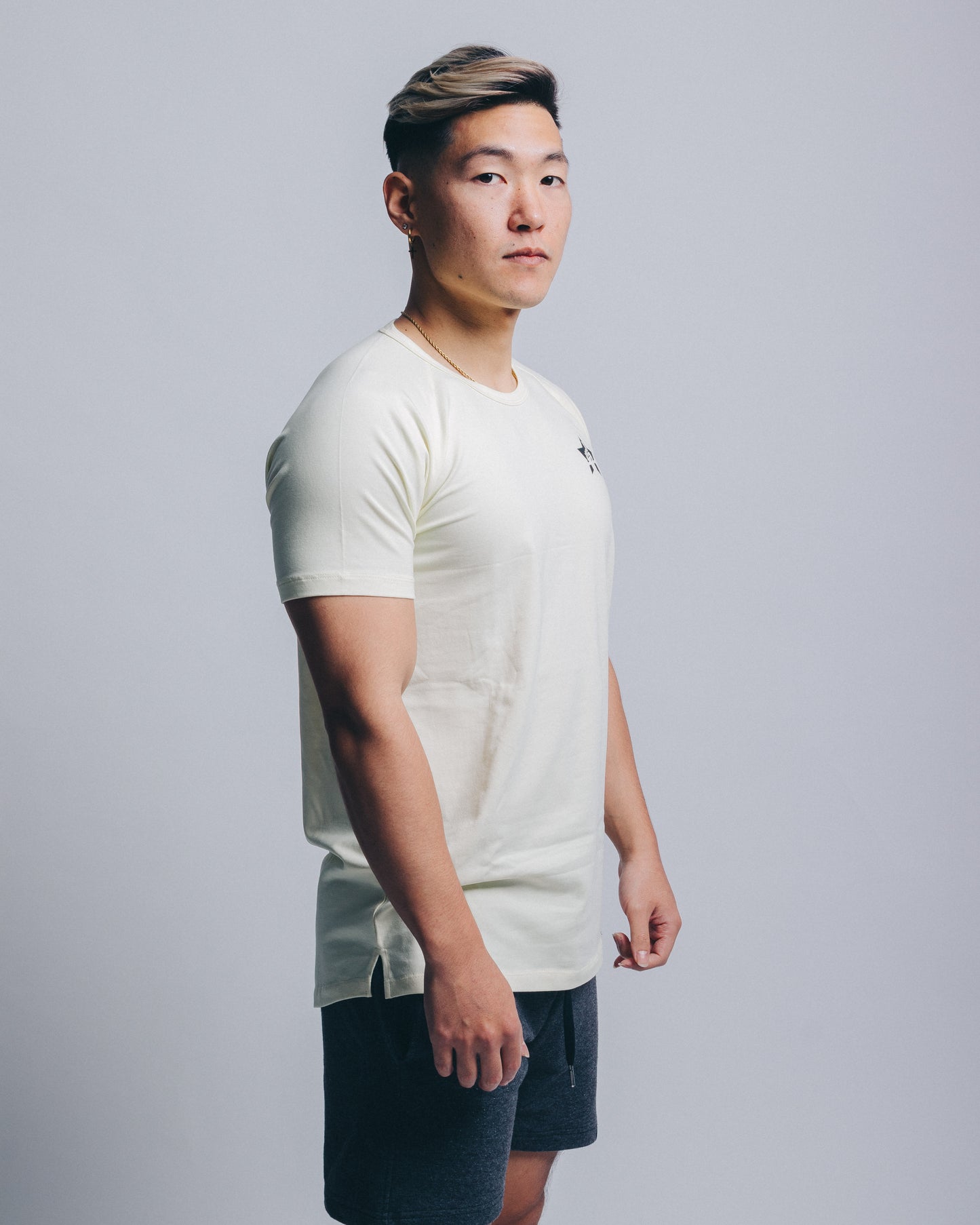 PERFORMANCE SHIRT - CREAM