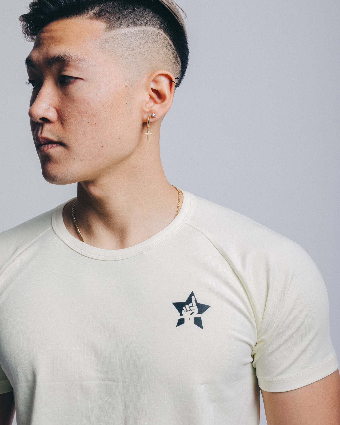 PERFORMANCE SHIRT - CREAM