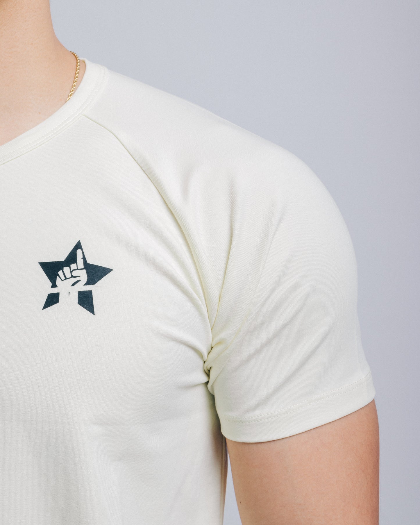 PERFORMANCE SHIRT - CREAM